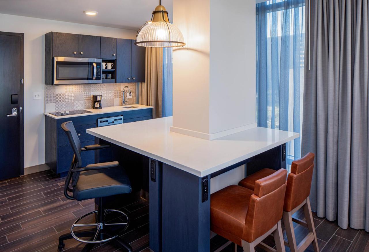 Hyatt House Tampa Downtown Hotel Bagian luar foto